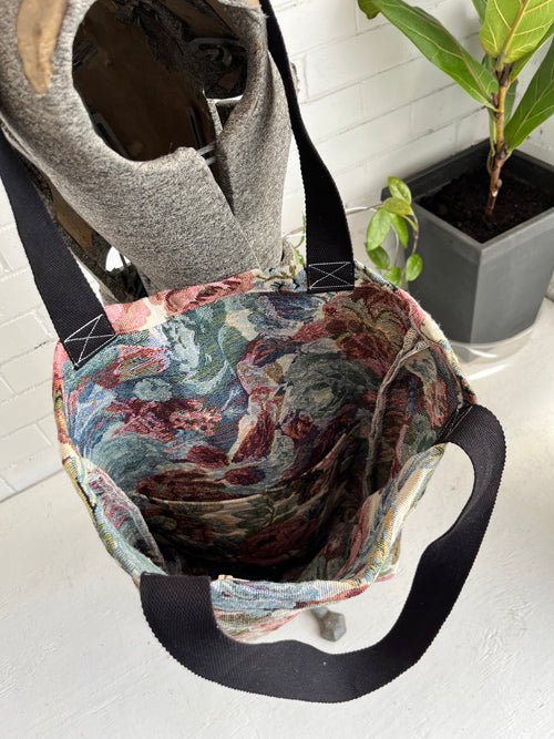 Tote Bags with lots of pockets